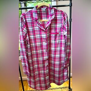 Crown and Ivy Sleep Button Up